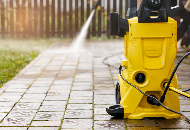 Best Driveway Pressure Washing  in Cresson, TX